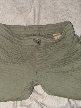 Boys 14/16 Olive Green Quilted Sweatpants